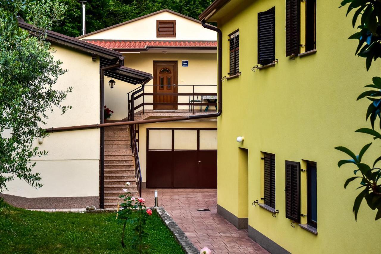 Roč Apartman Koraca מראה חיצוני תמונה